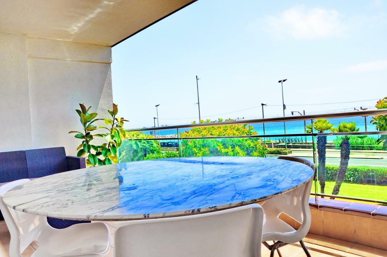 Complex Vicor Apartment Vilassar De Mar Exterior photo